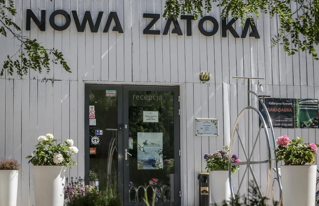 Nowa Zatoka Centrum Art & Business-1